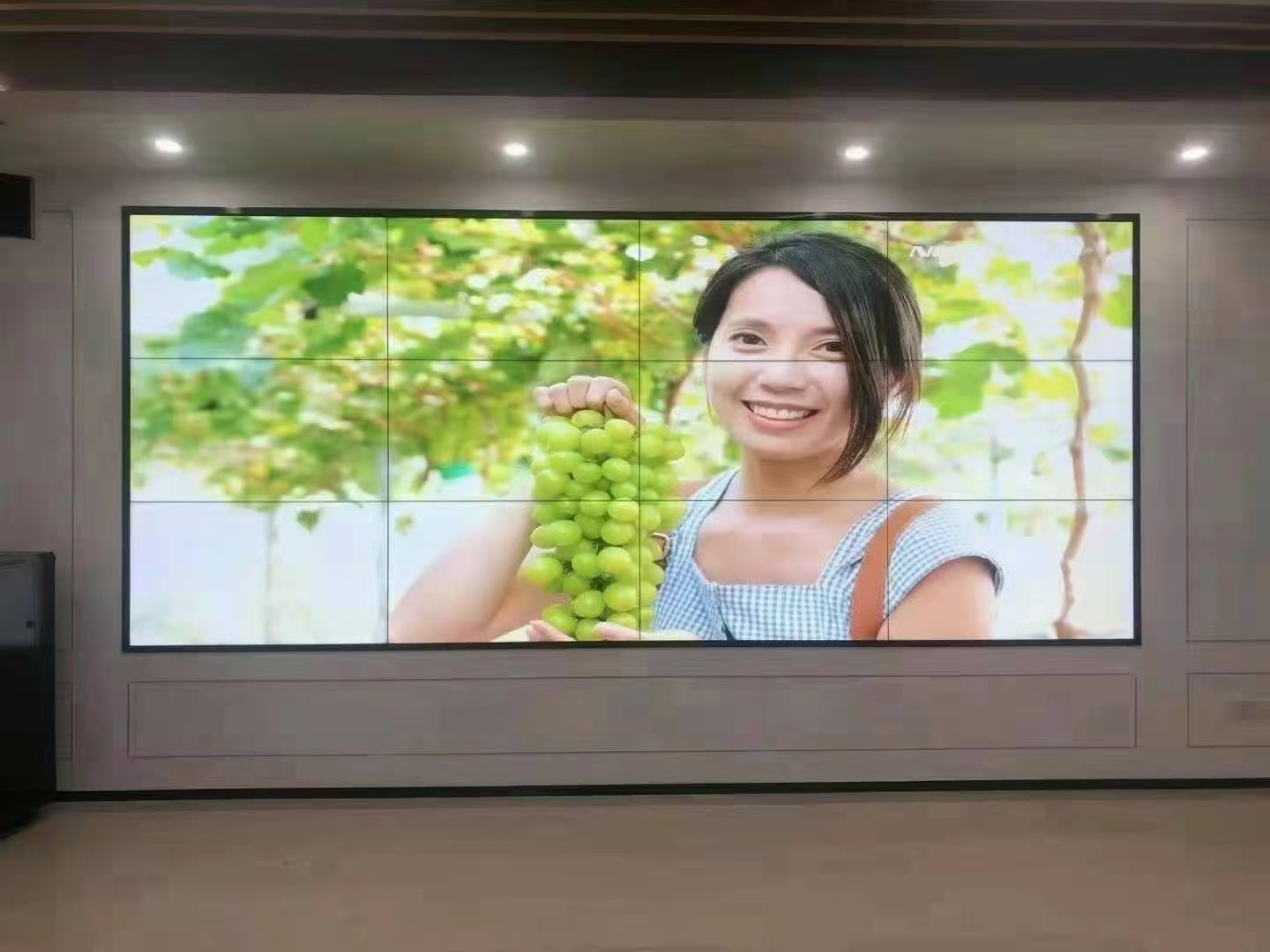 深圳企業3X4液晶拼接大屏幕